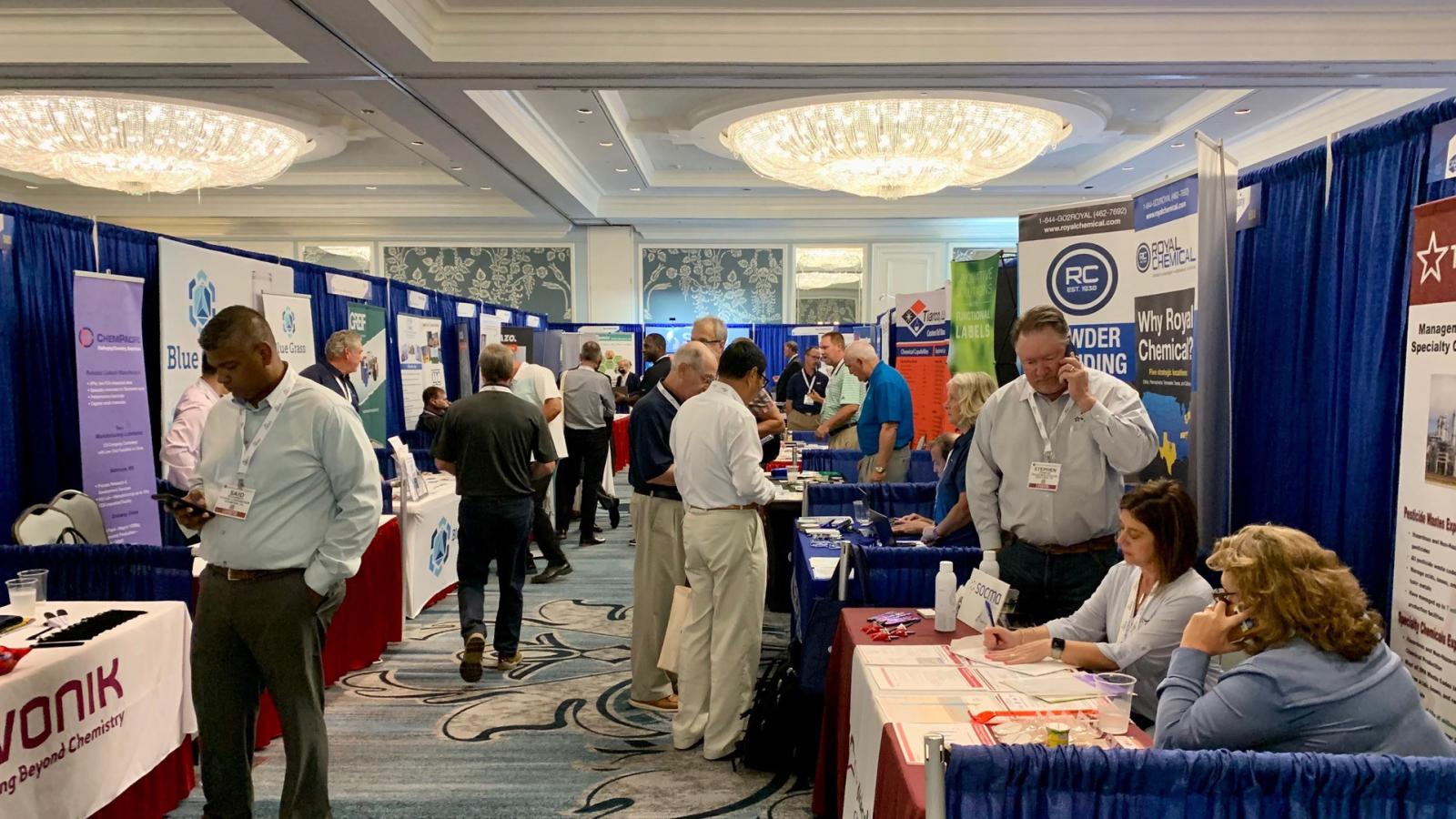 networking at the show horizontal view